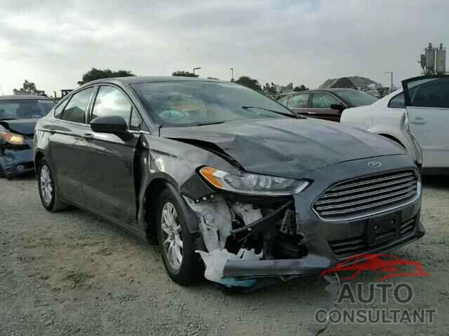 FORD FUSION 2016 - 3FA6P0G71GR247195
