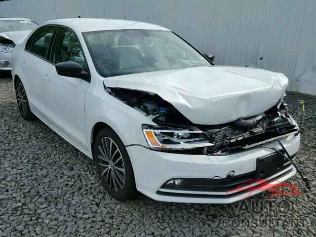 VOLKSWAGEN JETTA 2015 - 3VWD17AJ7FM427970