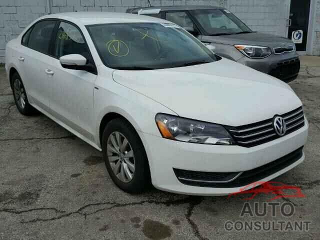 VOLKSWAGEN PASSAT 2015 - 1VWAT7A36FC100945