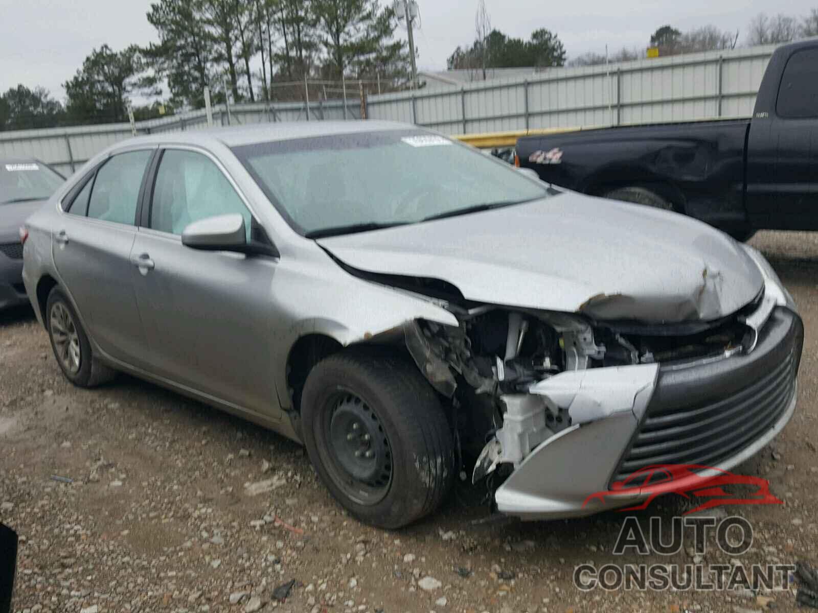 TOYOTA CAMRY 2015 - 4T4BF1FK4FR514684