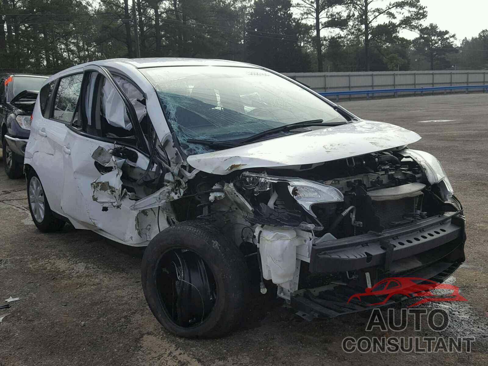 NISSAN VERSA 2015 - 3N1CE2CP2FL409618