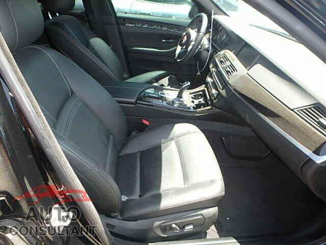 BMW 5 SERIES 2015 - WBA5B1C57FD918954