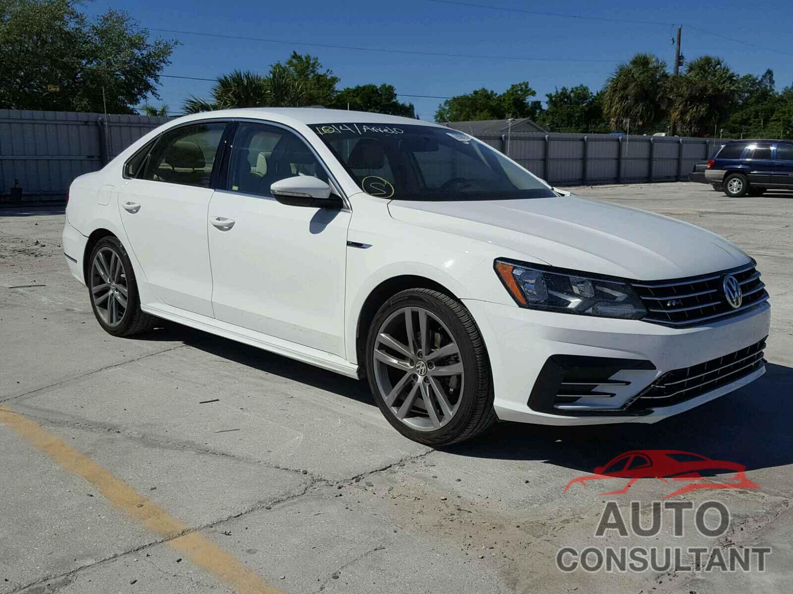 VOLKSWAGEN PASSAT 2017 - 1VWDT7A31HC048611