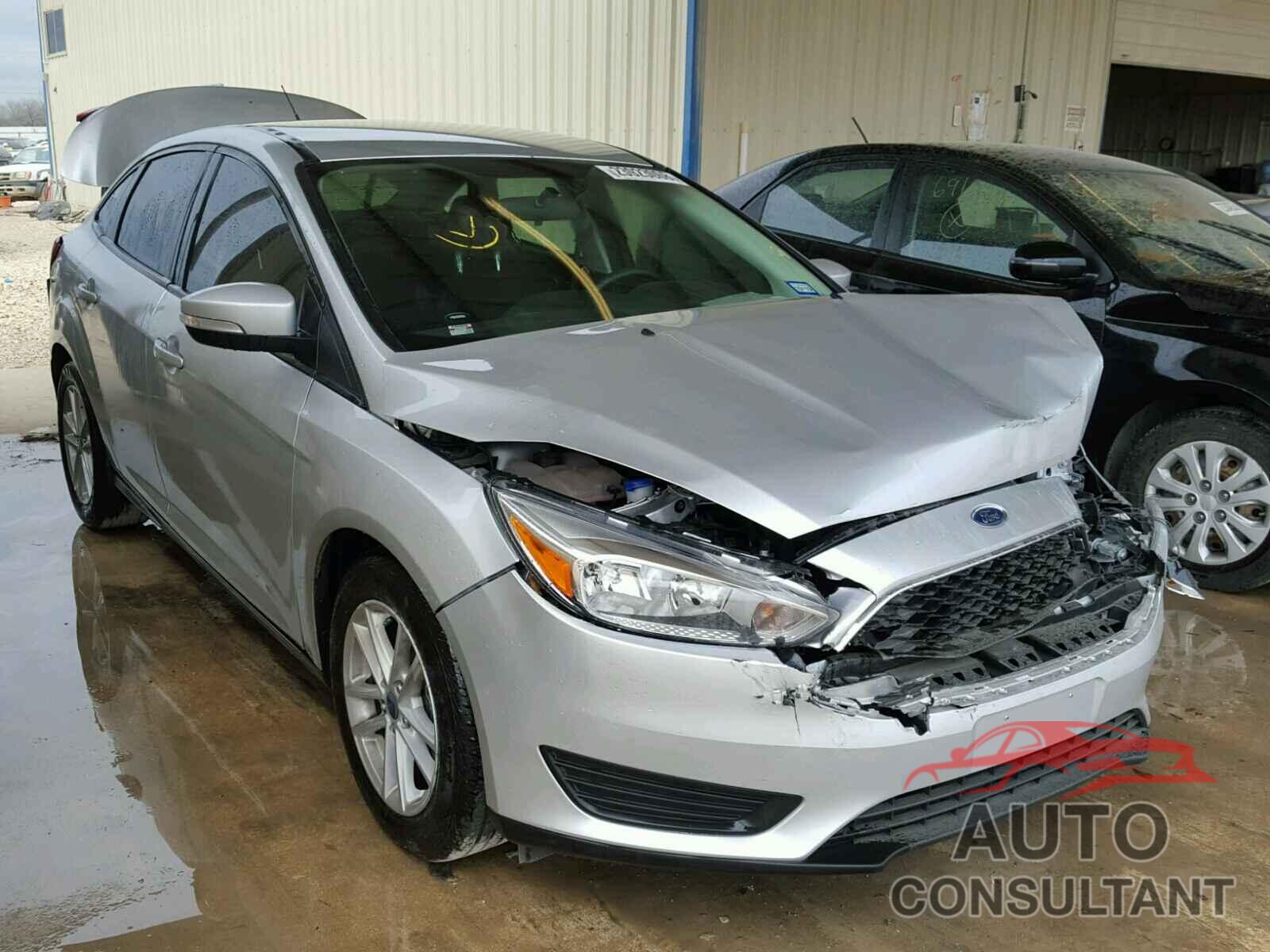 FORD FOCUS 2017 - 1FADP3F23HL341612