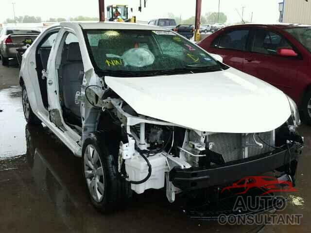 TOYOTA COROLLA 2015 - 5YFBURHE5FP254819
