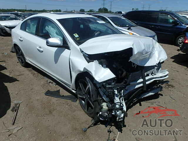 VOLVO S60 2015 - YV1902TG6F1299793