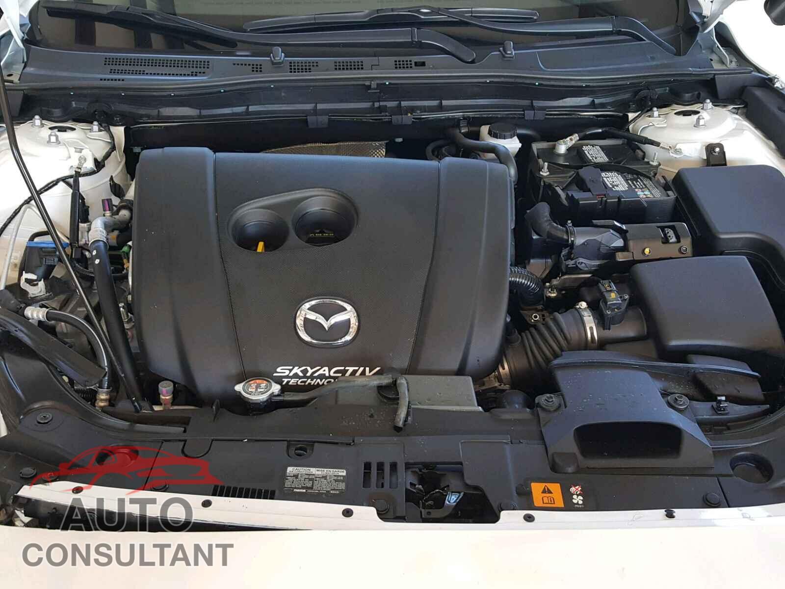 MAZDA 3 2017 - 3MZBN1U7XHM105559
