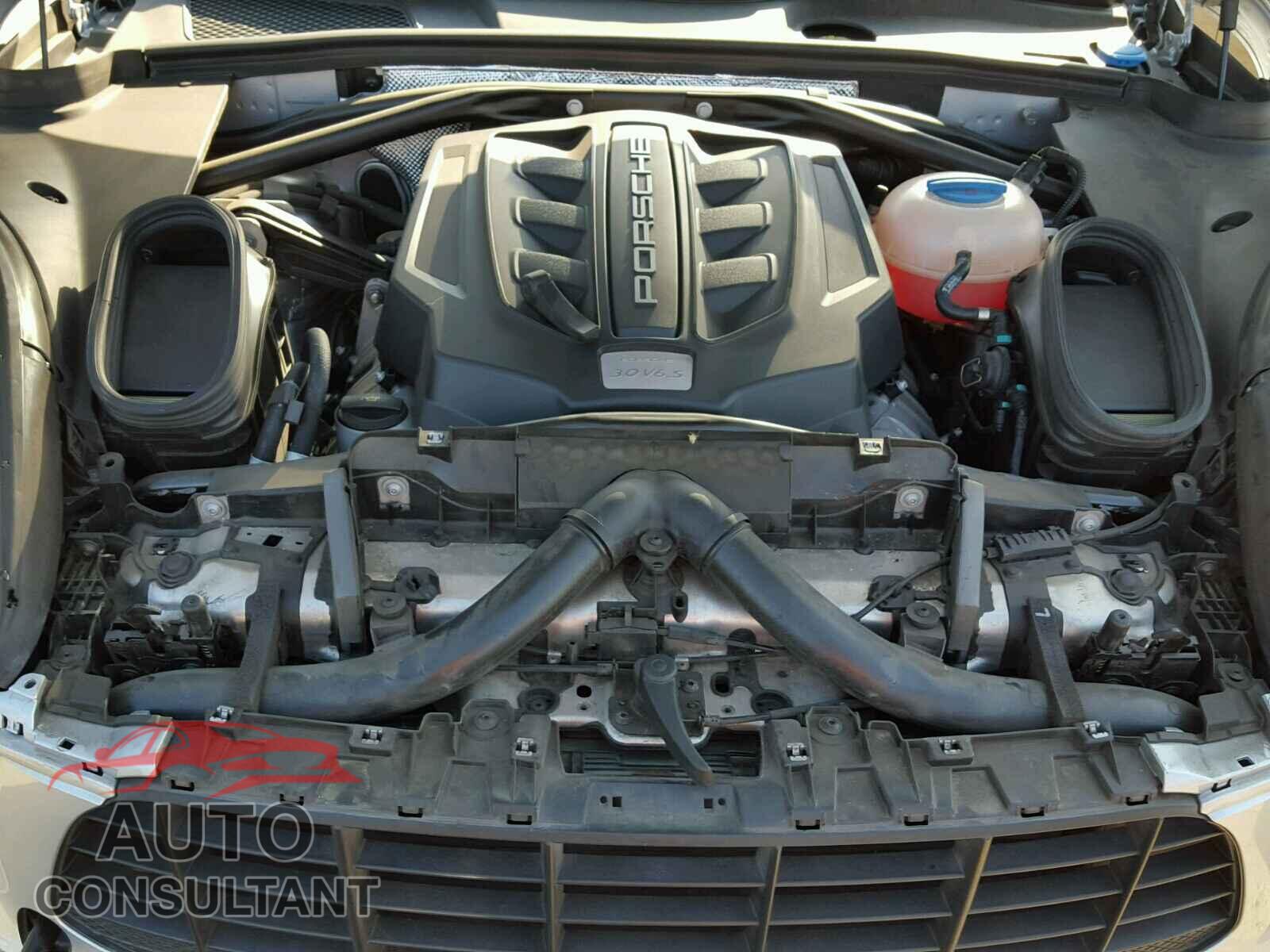 PORSCHE MACAN 2015 - WP1AB2A5XFLB69355