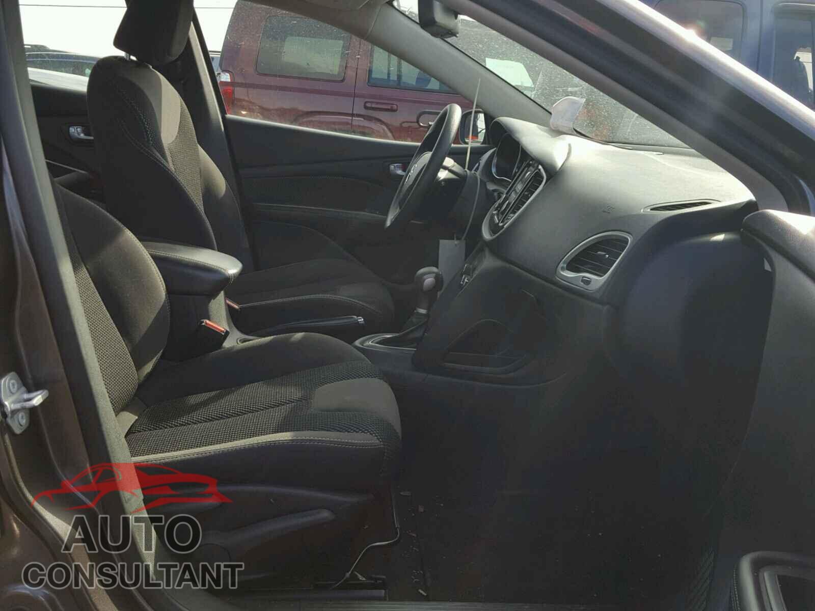 DODGE DART 2015 - 1C3CDFBB5FD352029