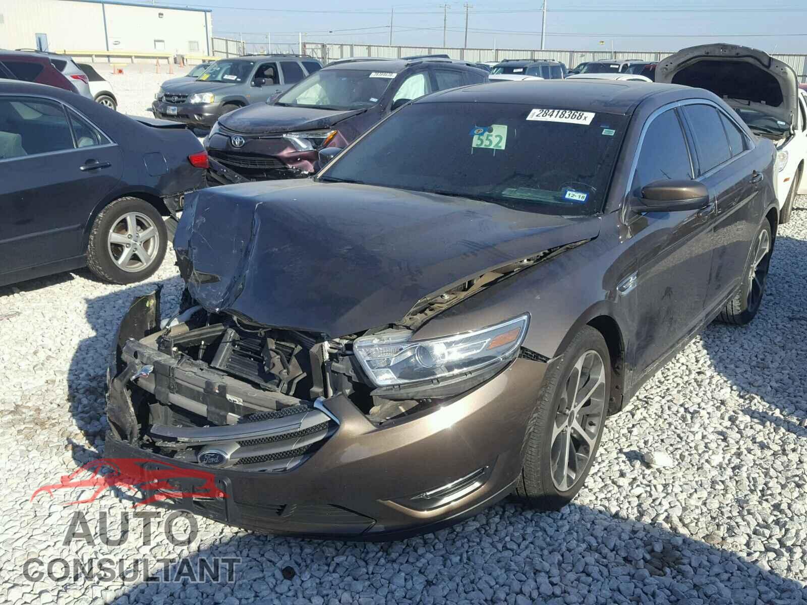 FORD TAURUS 2015 - 1FAHP2E86FG188523