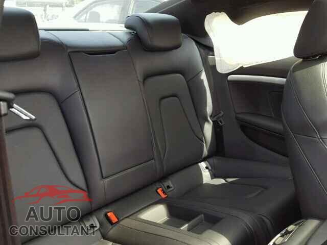 AUDI A5 2015 - WAUMFAFR2FA024697