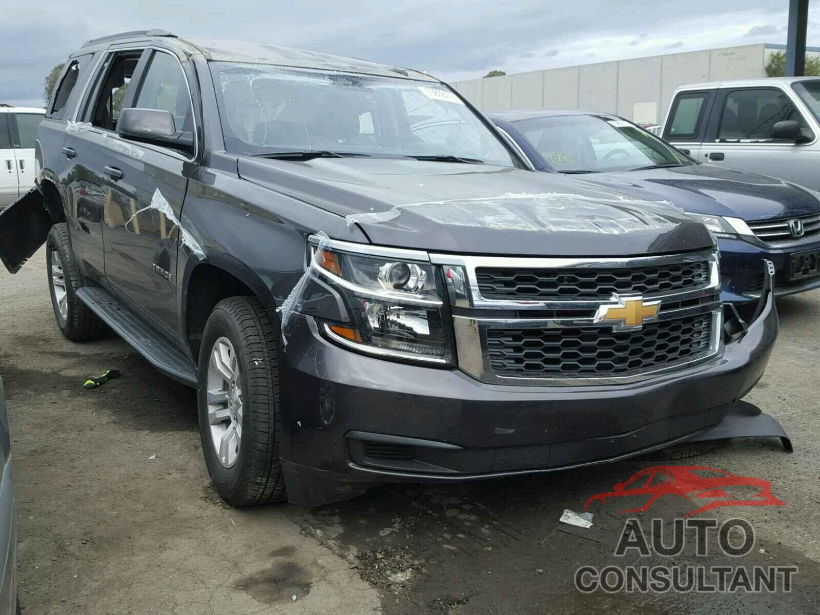 CHEVROLET TAHOE 2018 - 1GNSKBKCXJR207828