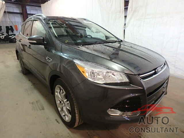 FORD ESCAPE 2015 - 1FMCU9J98FUA57837