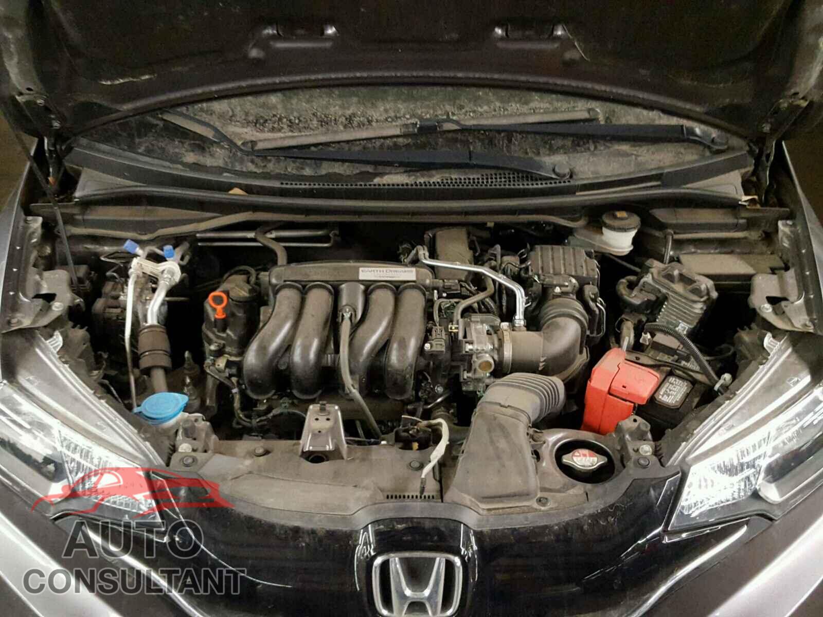 HONDA FIT 2015 - 3HGGK5G87FM775565