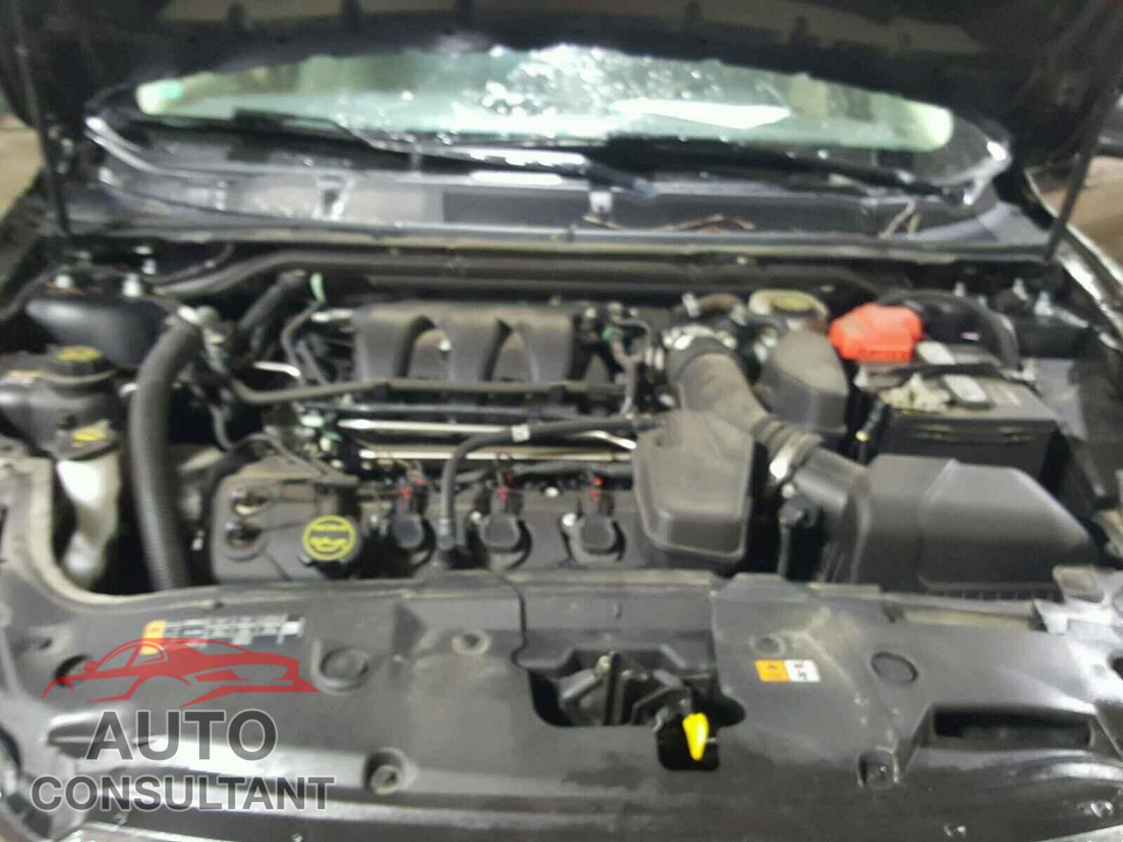 FORD TAURUS 2015 - 1FAHP2D86FG154695