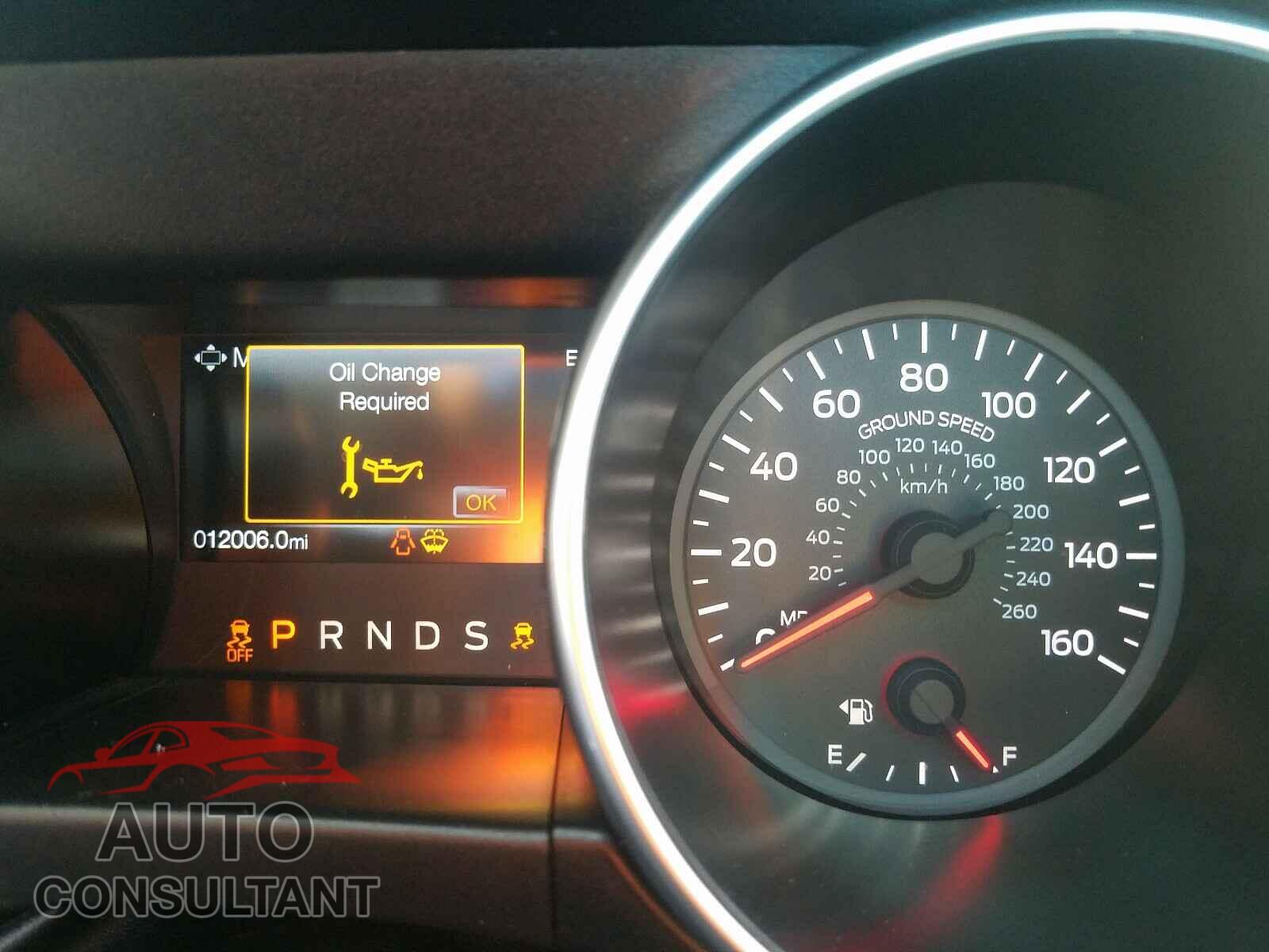 FORD MUSTANG 2019 - 1FA6P8CF9K5134943