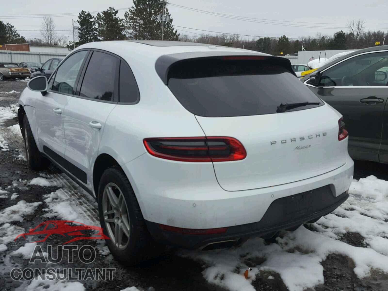 PORSCHE MACAN 2017 - WP1AA2A57HLB02041