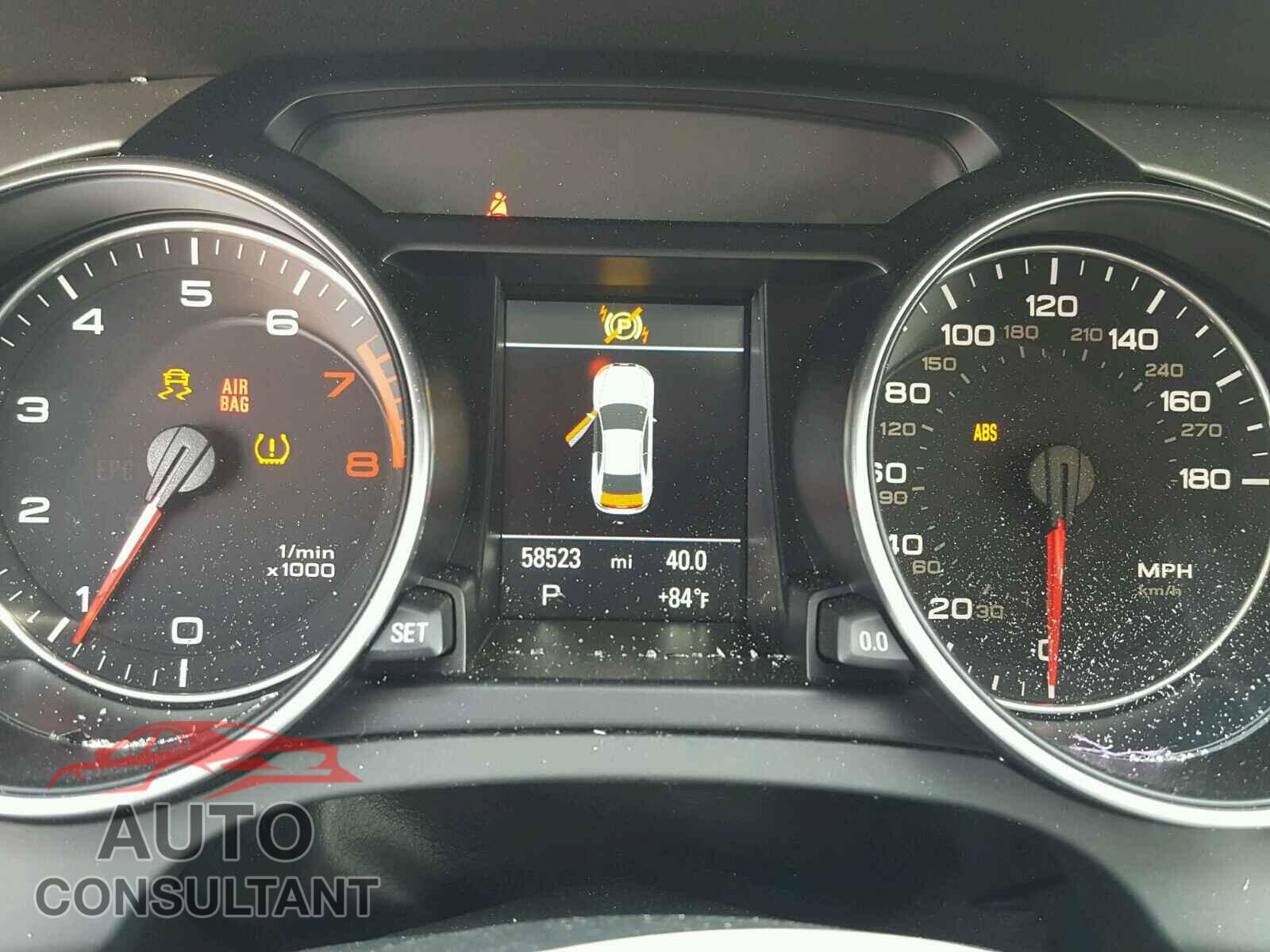 AUDI A5 2012 - WAULFAFRXCA018198