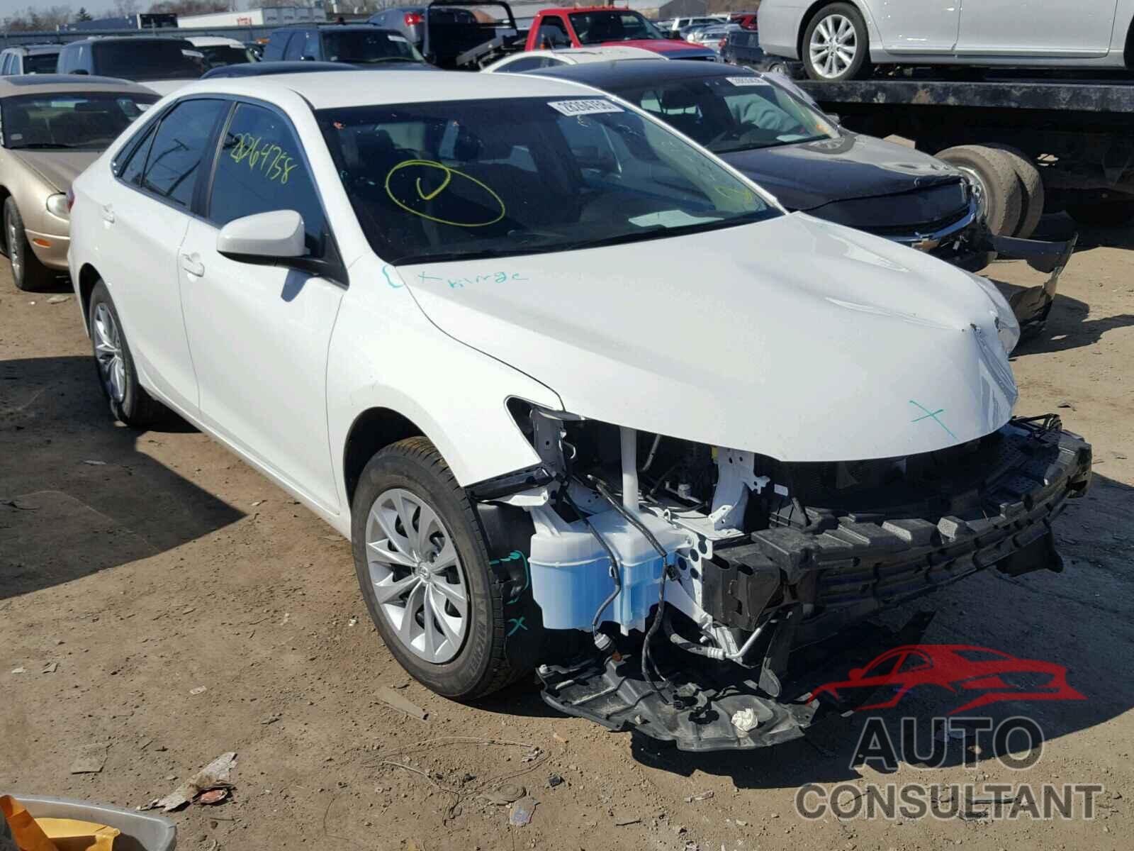 TOYOTA CAMRY 2016 - 4T4BF1FK1GR517348