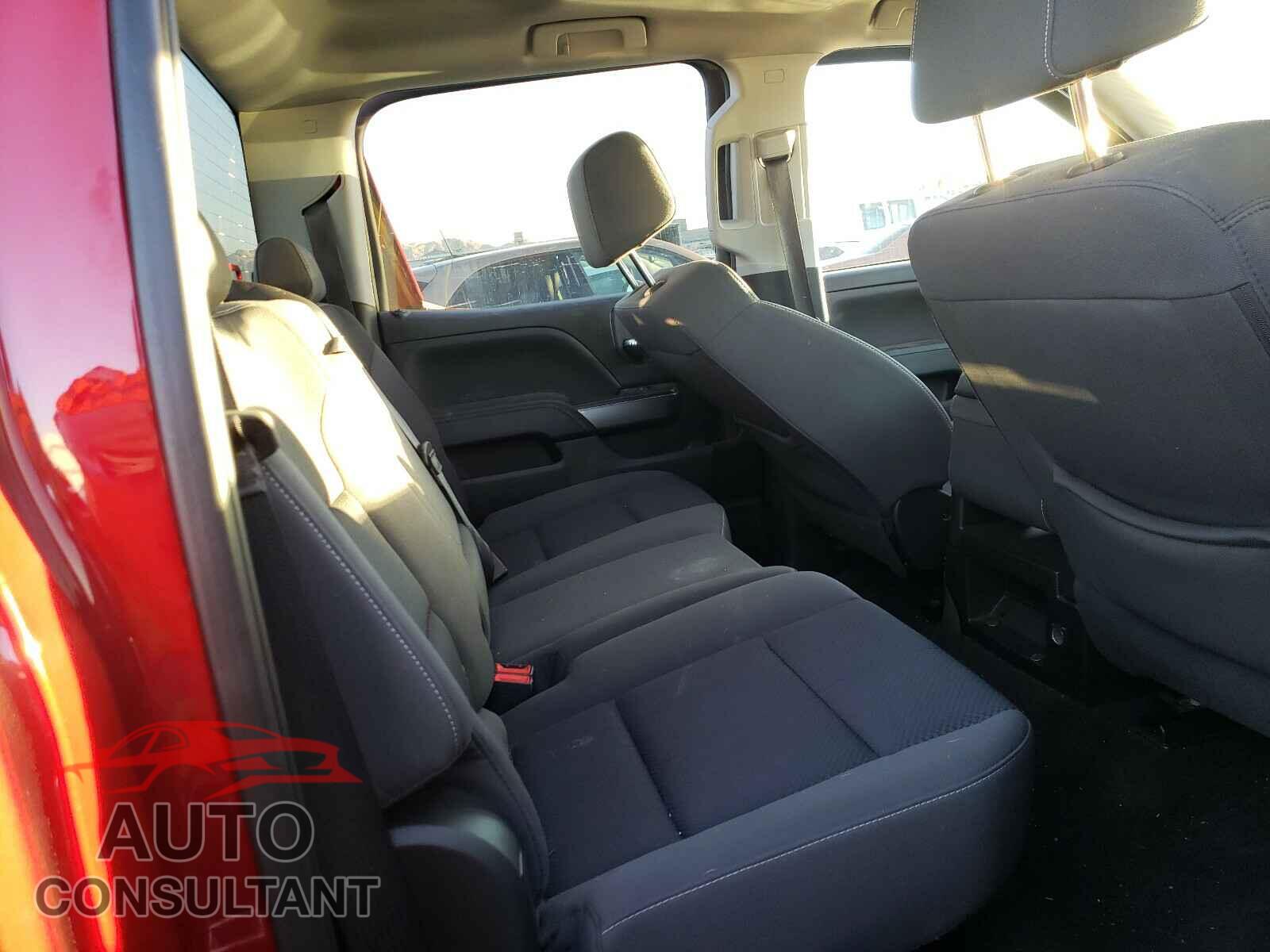 CHEVROLET SILVERADO 2018 - 3GCPCREC1JG166327