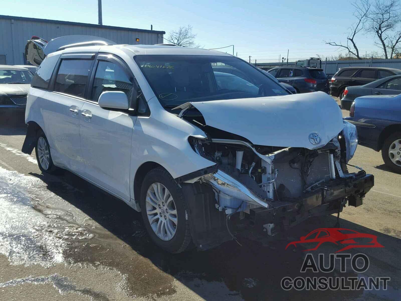 TOYOTA SIENNA 2017 - 5TDYZ3DC2HS780087