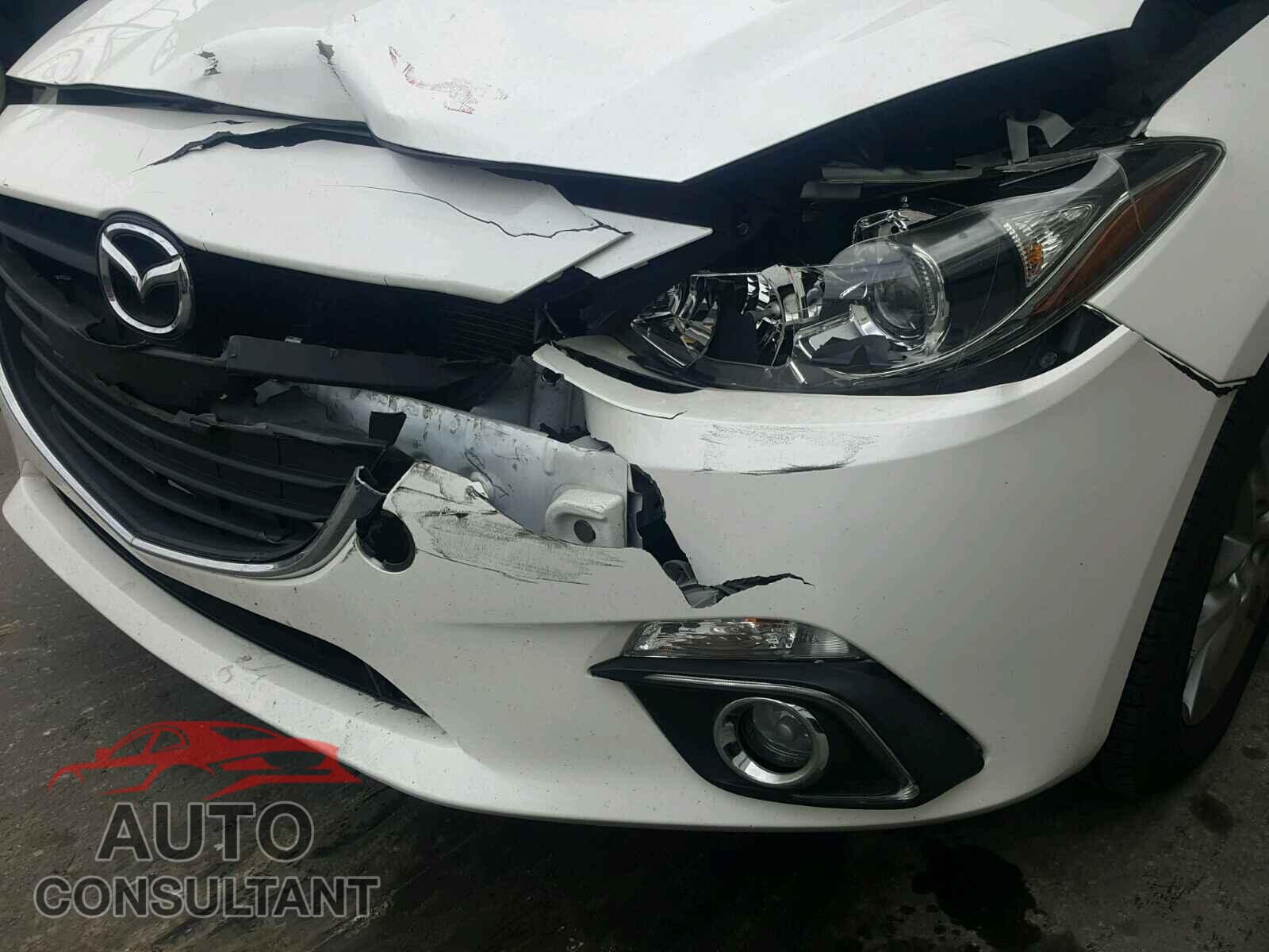 MAZDA 3 2015 - JM1BM1V75F1270756