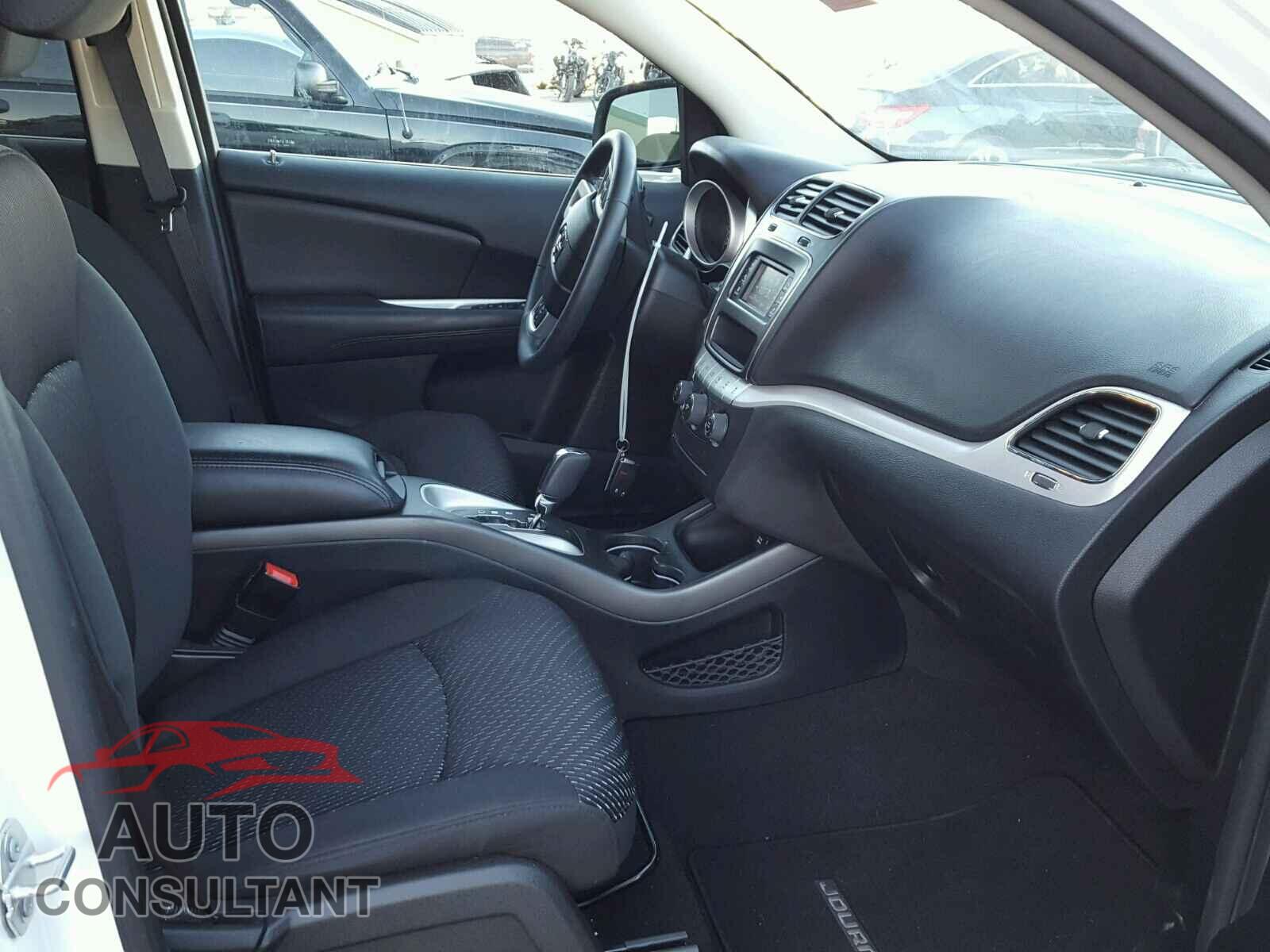 DODGE JOURNEY 2017 - 3C4PDCBB0HT517137