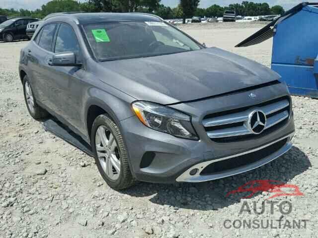 MERCEDES-BENZ GLK250 2015 - WDCTG4GB7FJ060149
