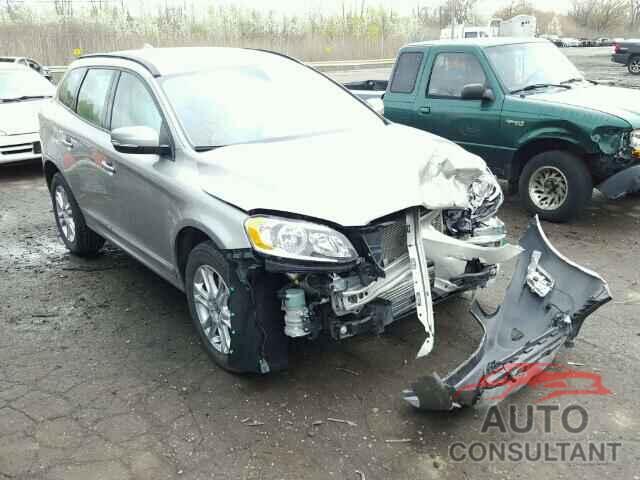 VOLVO XC60 2015 - YV4612RJ5F2758523