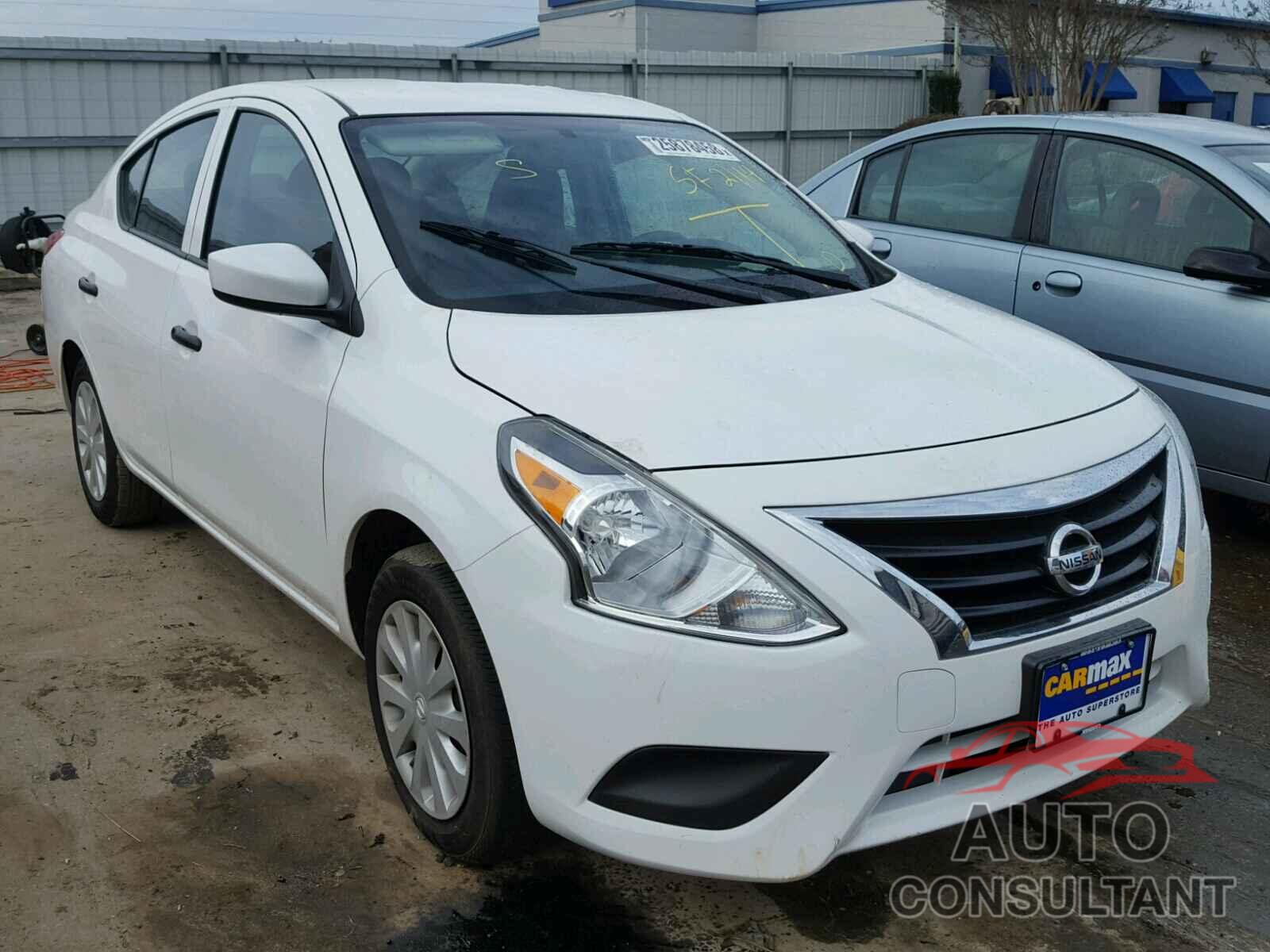 NISSAN VERSA 2017 - 3N1CN7AP4HL843333