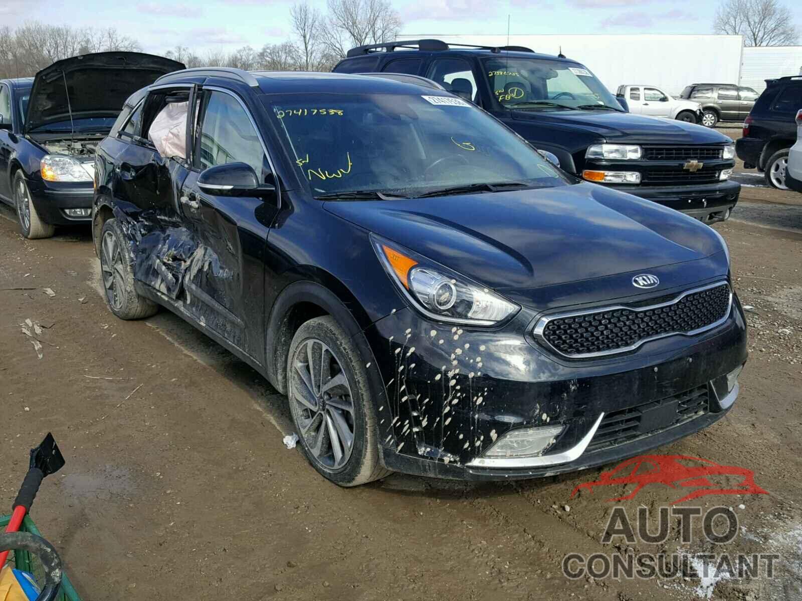 KIA NIRO 2017 - KNDCE3LC9H5044616