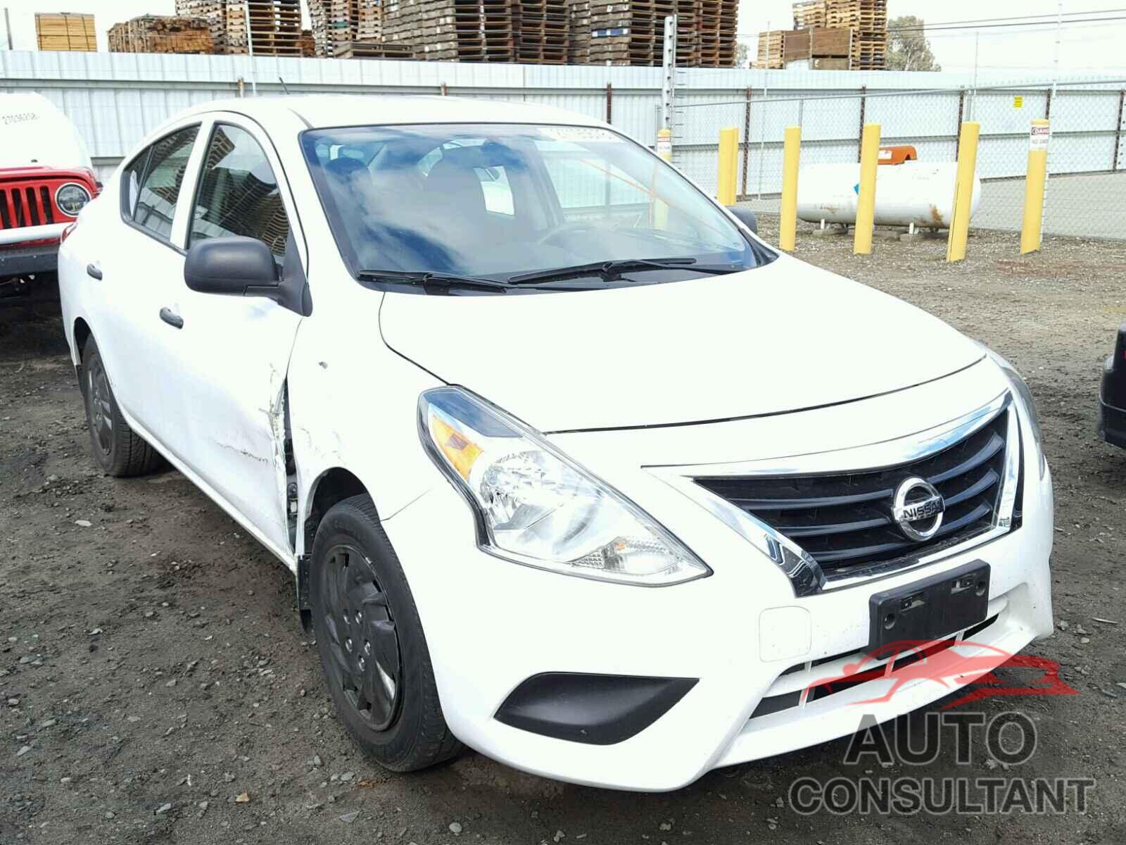 NISSAN VERSA 2015 - 3N1CN7AP7FL823008