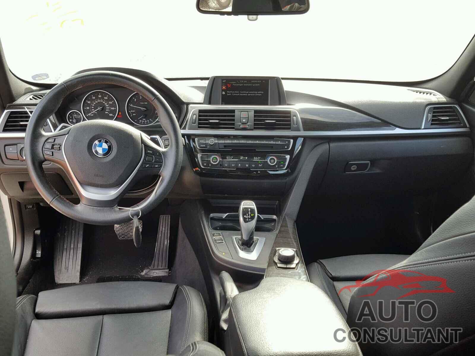 BMW 3 SERIES 2016 - WBA8E9G51GNT44134