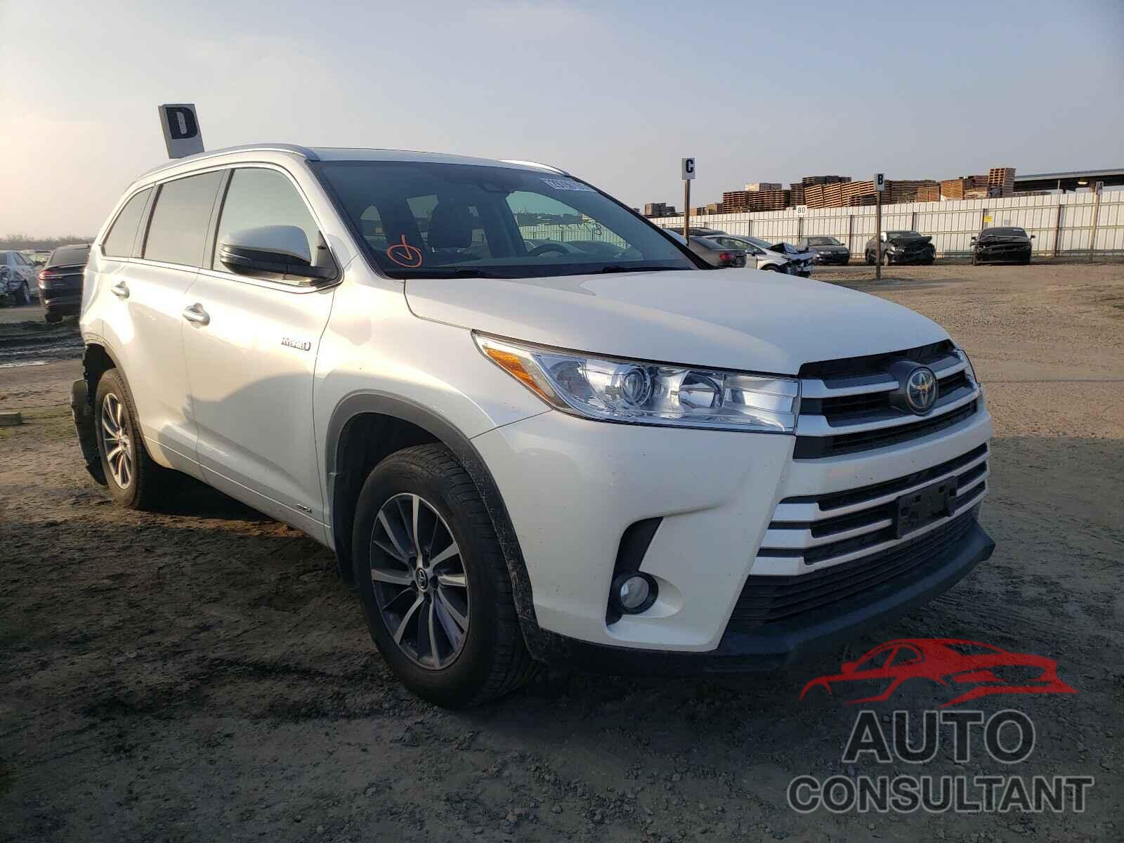TOYOTA HIGHLANDER 2018 - 5TDJGRFH8JS037264