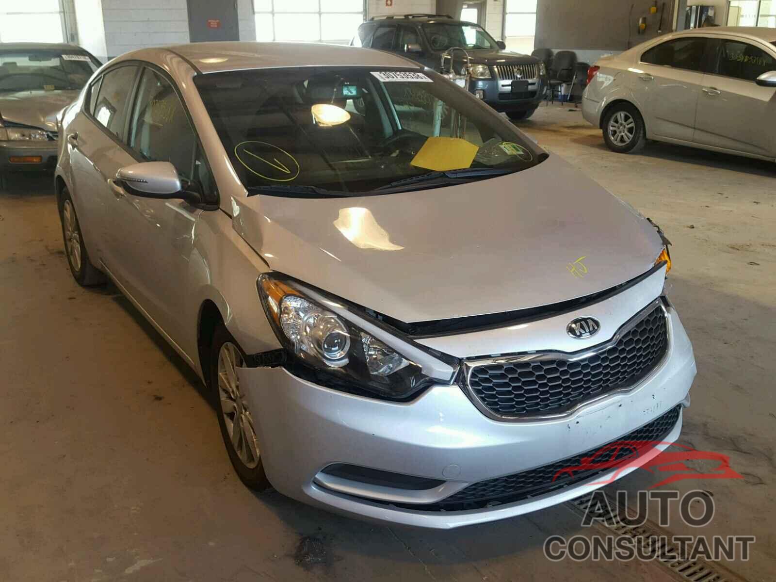 KIA FORTE 2016 - KNAFX4A63G5440420