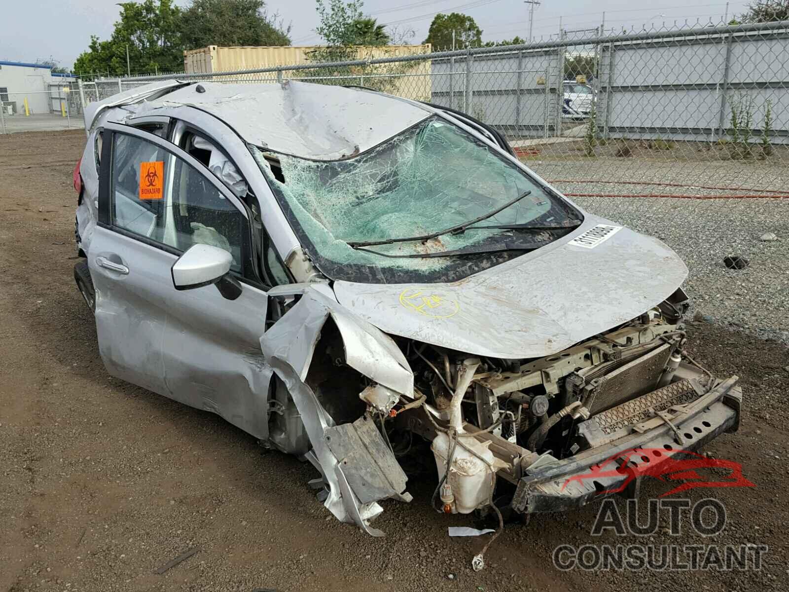 NISSAN VERSA 2015 - 3N1CE2CP4FL358204