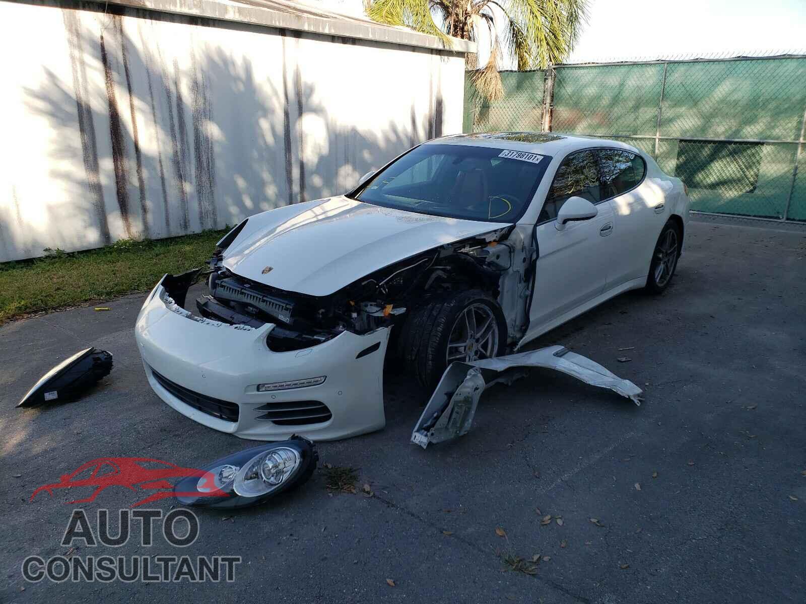 PORSCHE PANAMERA 2016 - WP0AA2A70GL006009