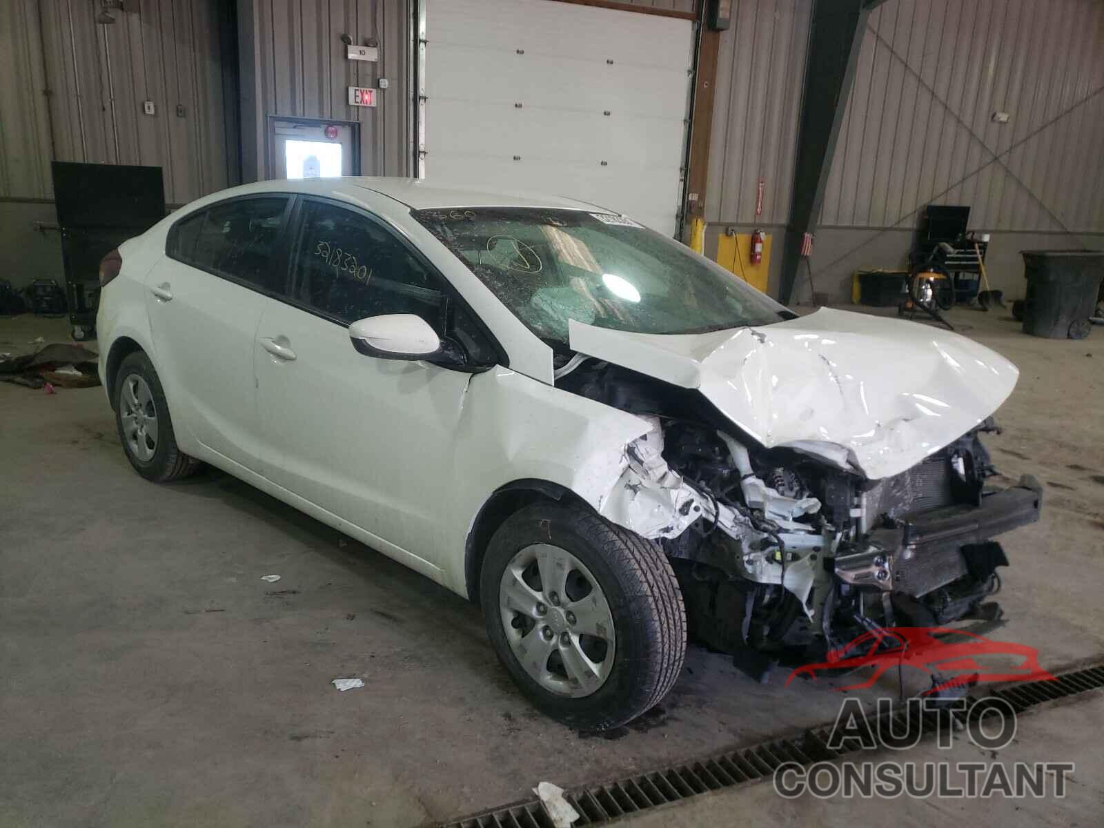 KIA FORTE 2018 - 3KPFK4A71JE230050