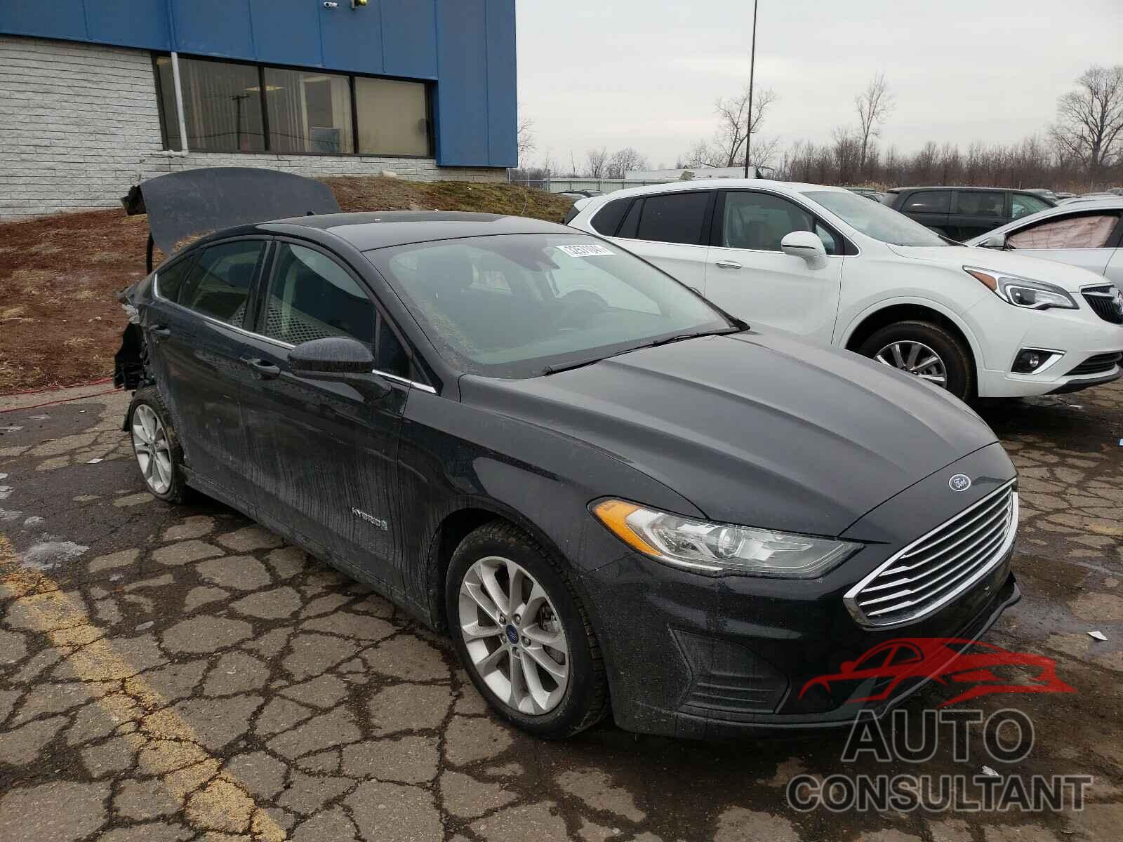 FORD FUSION 2019 - 5XXGT4L33JG207243
