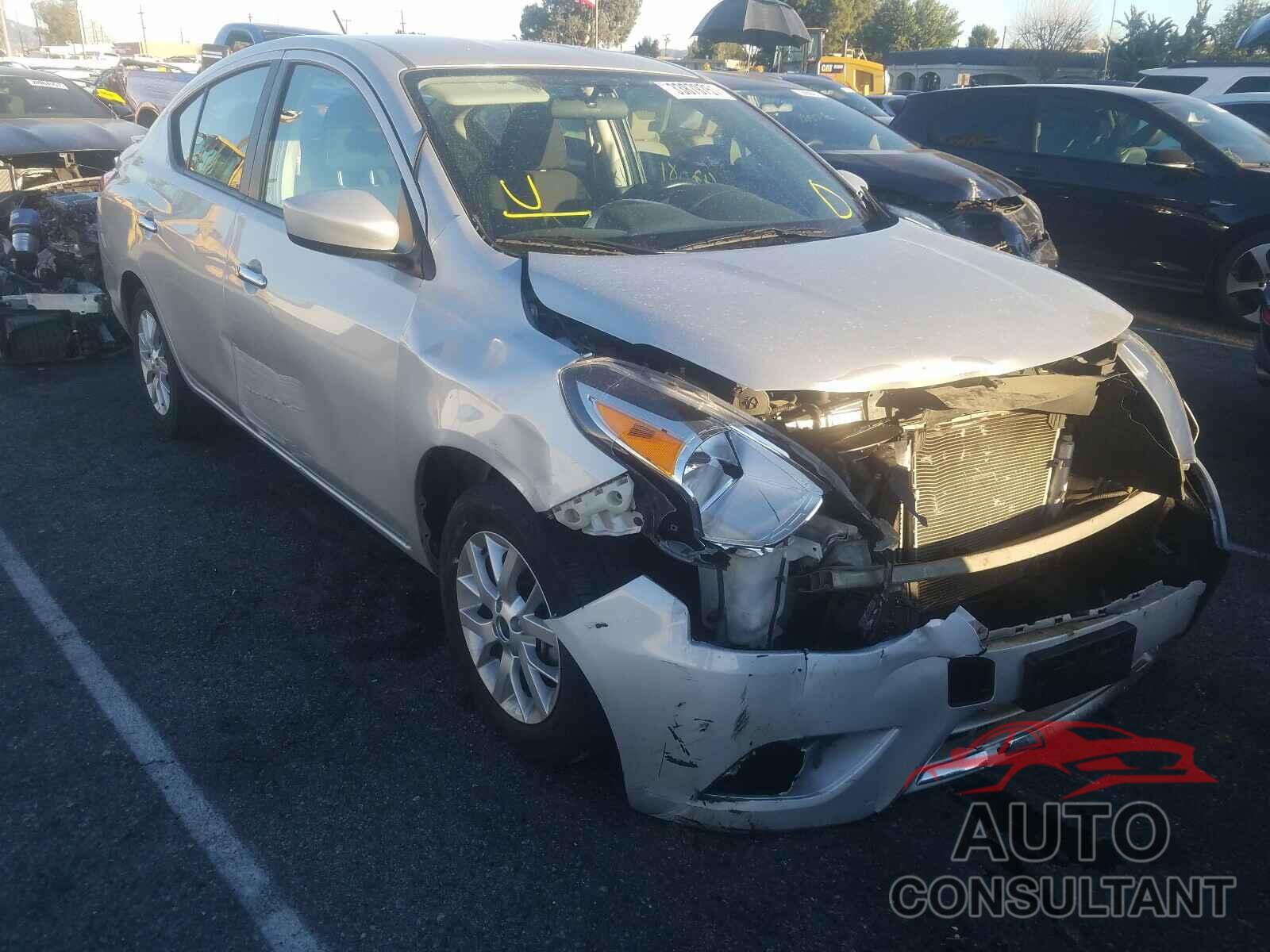 NISSAN VERSA 2018 - 3N1CN7APXJL873913
