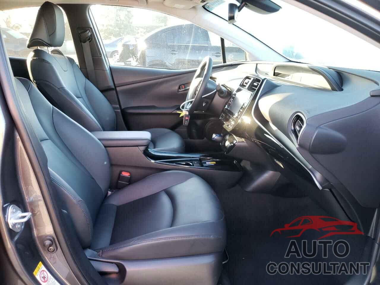 TOYOTA PRIUS 2021 - JTDKAMFU2M3133595