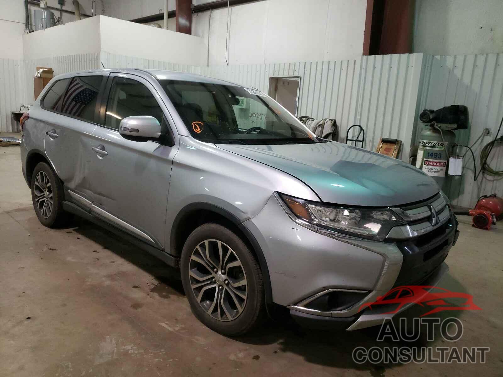 MITSUBISHI OUTLANDER 2016 - JA4AD3A31GZ011821