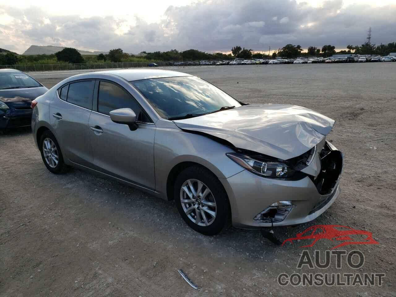 MAZDA 3 2016 - JM1BM1U72G1332519