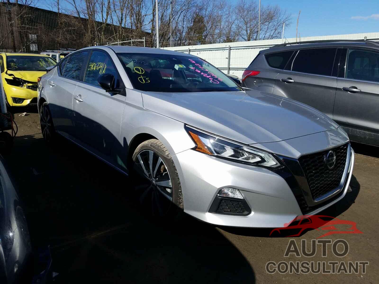 NISSAN MAXIMA 2021 - 1N4AA6CVXMC503248