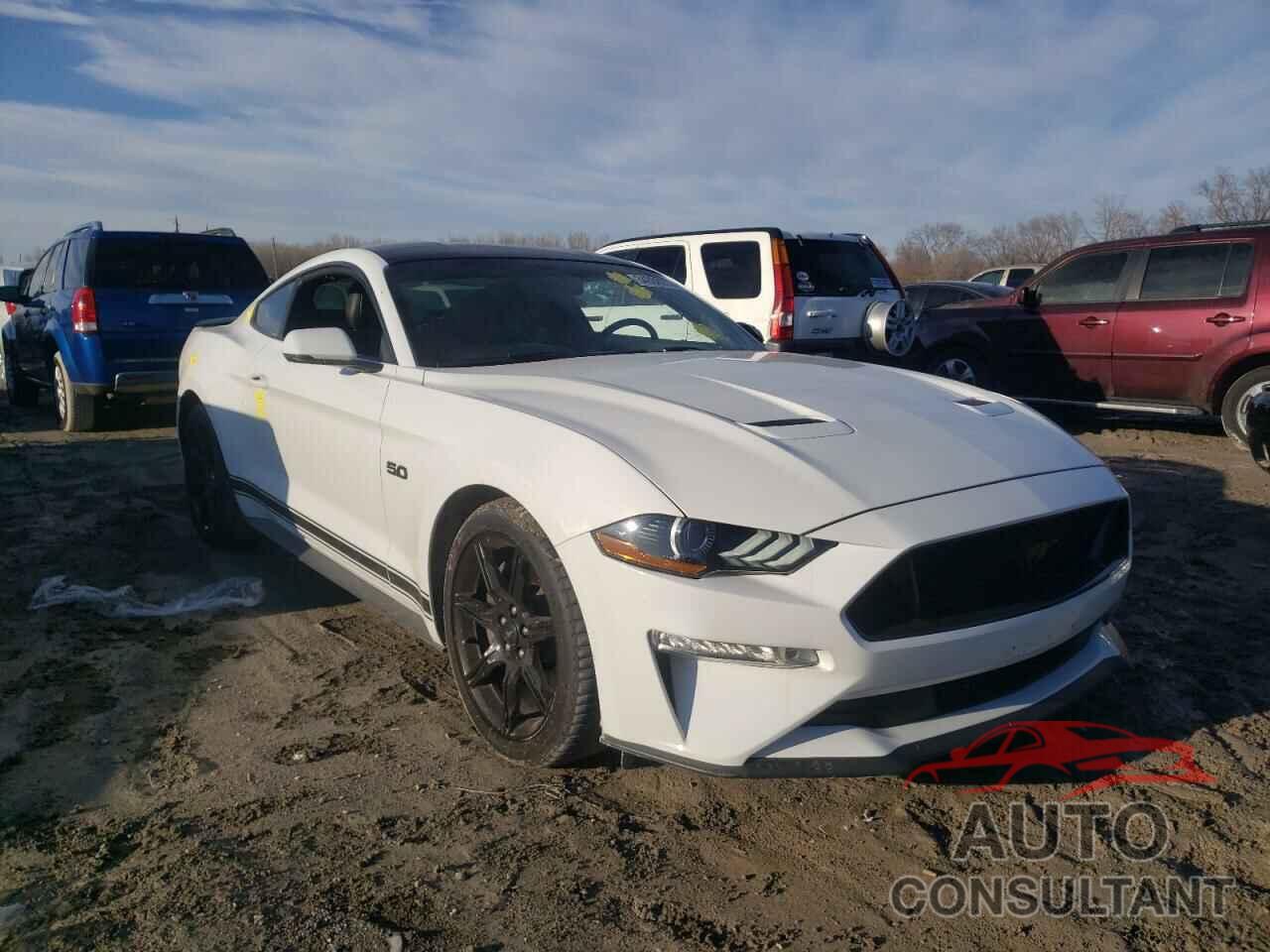 FORD MUSTANG 2018 - 1FA6P8CF0J5127877