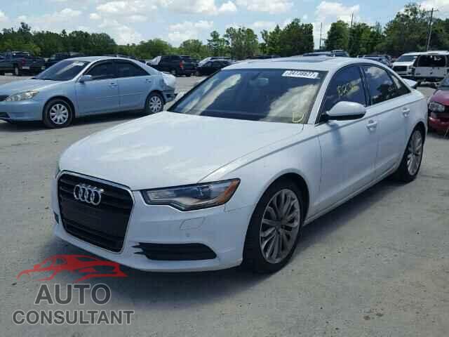 AUDI A6 2012 - WAUDFAFC5CN150682