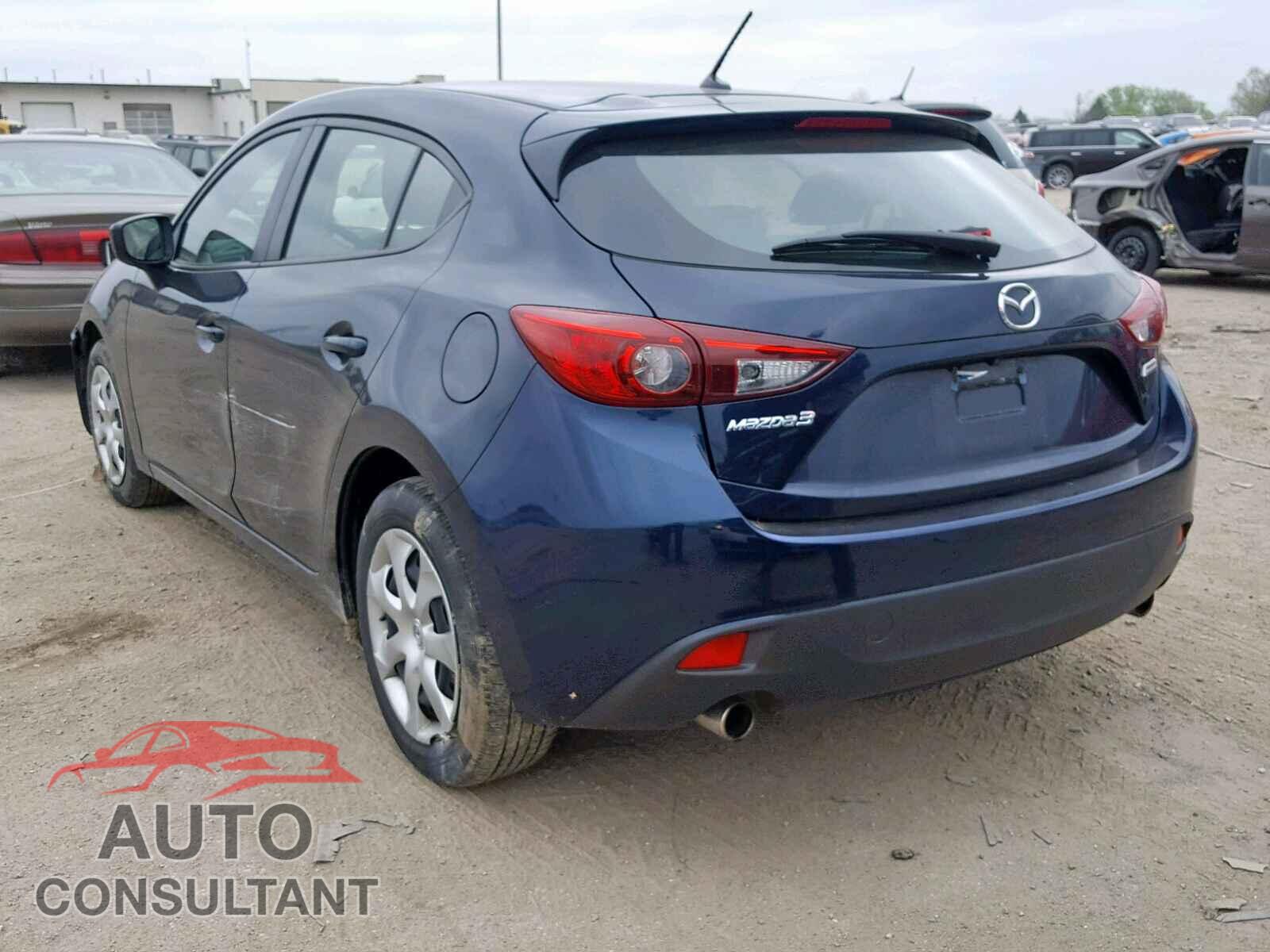 MAZDA 3 2016 - 4T1C11AK5MU469904