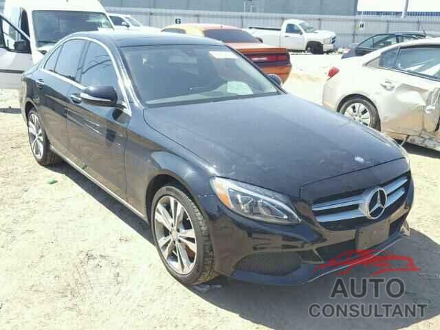 MERCEDES-BENZ C300 2015 - 55SWF4KB1FU038389