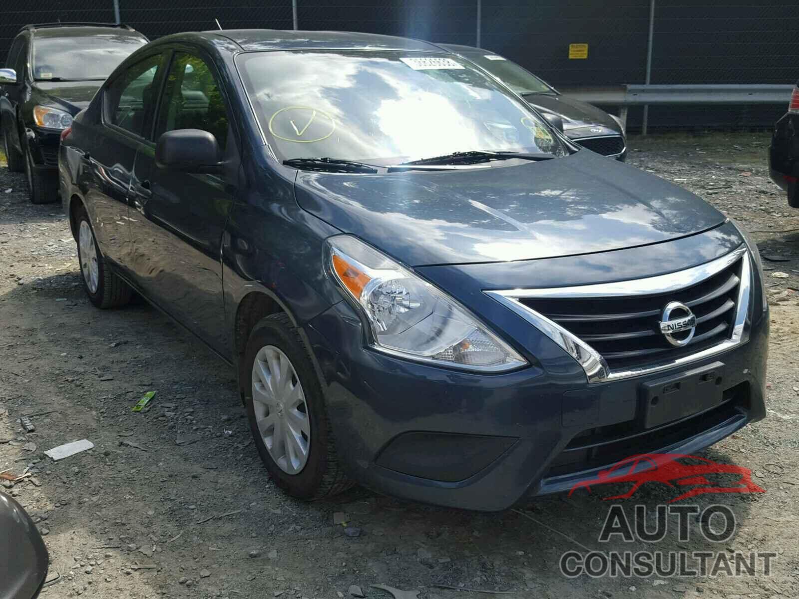 NISSAN VERSA 2015 - 3N1CN7AP8FL824023