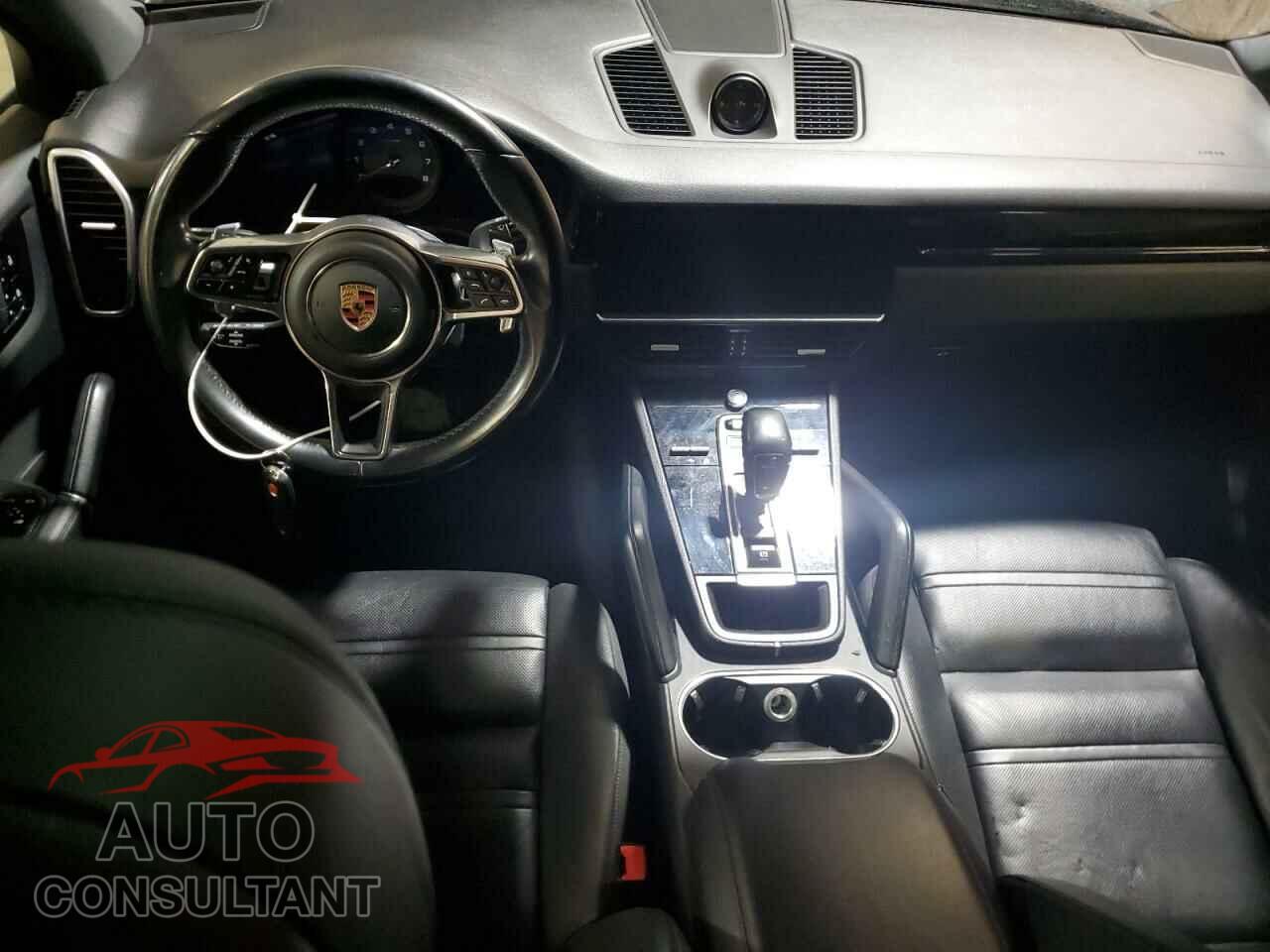 PORSCHE CAYENNE 2019 - WP1AA2AY2KDA14249
